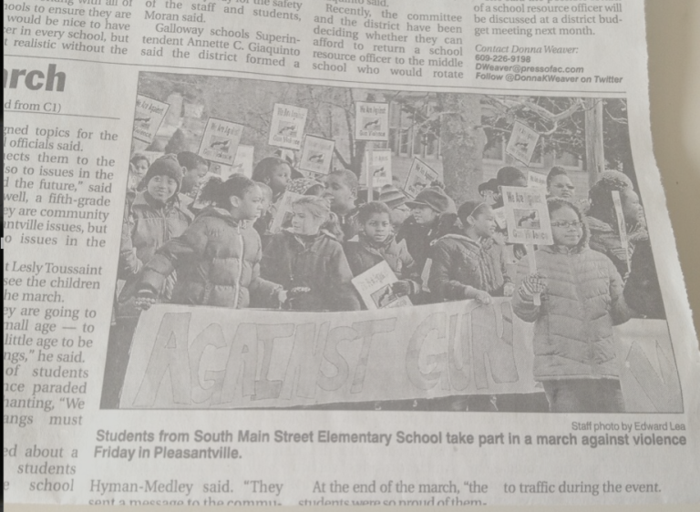 Children protesting against gun violence in Pleasantville, NJ. Published photo by Ed Lee in AC PRESS. 